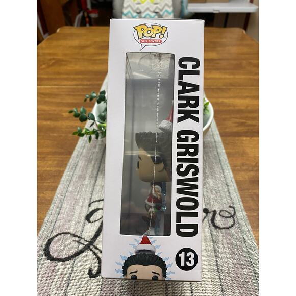 Funko Pop VHS Covers:  Christmas Vacation - Clark Griswold - Picture 2 of 6